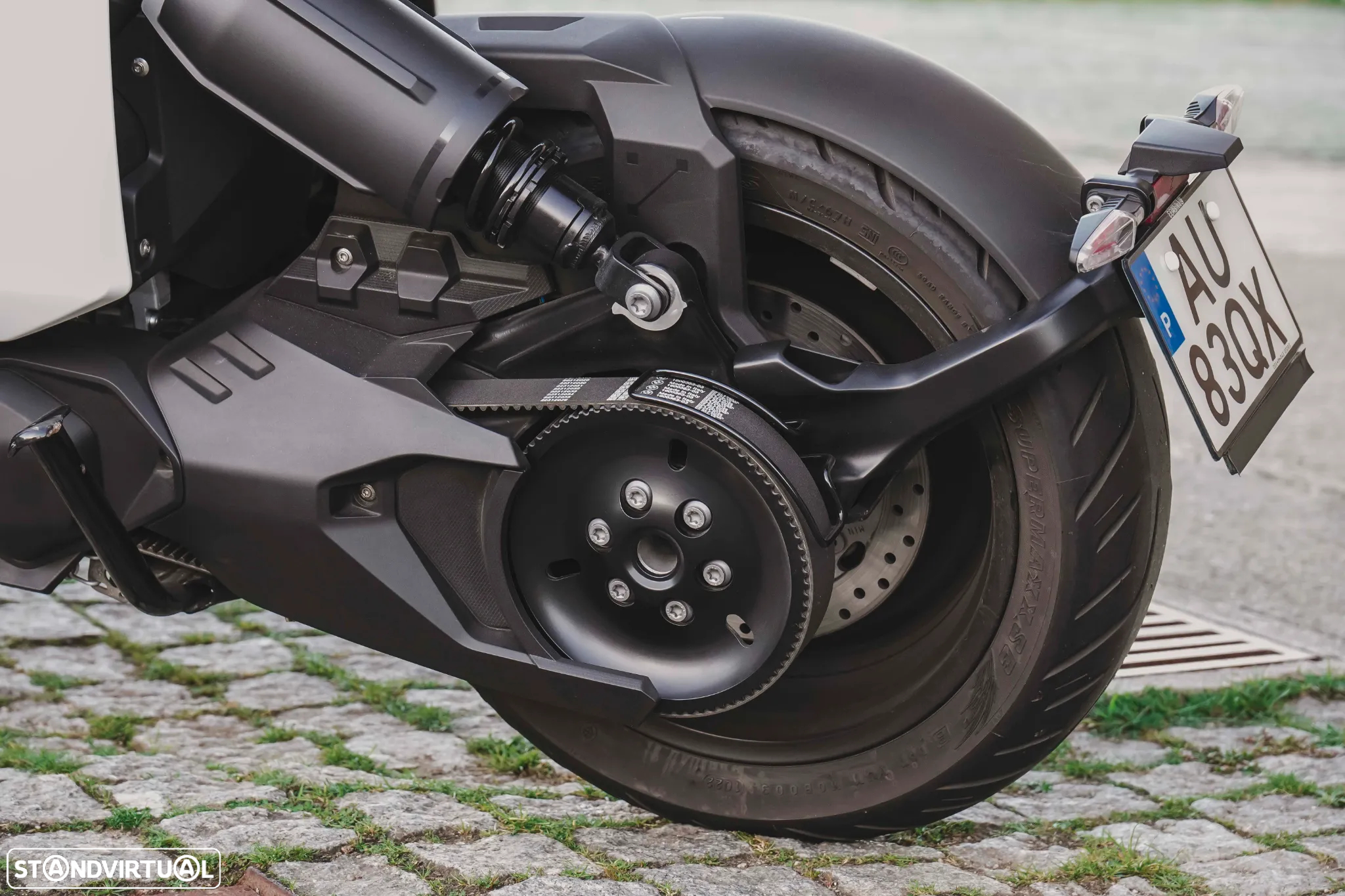 BMW CE 04 - 9