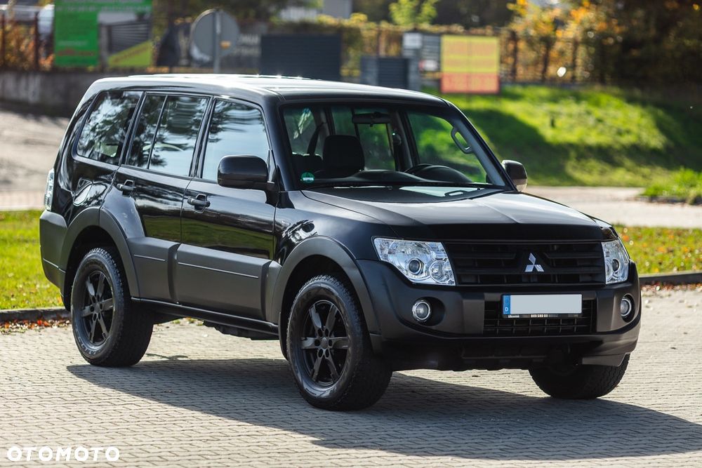 Mitsubishi Pajero 3.2 DI-D Invite - 8