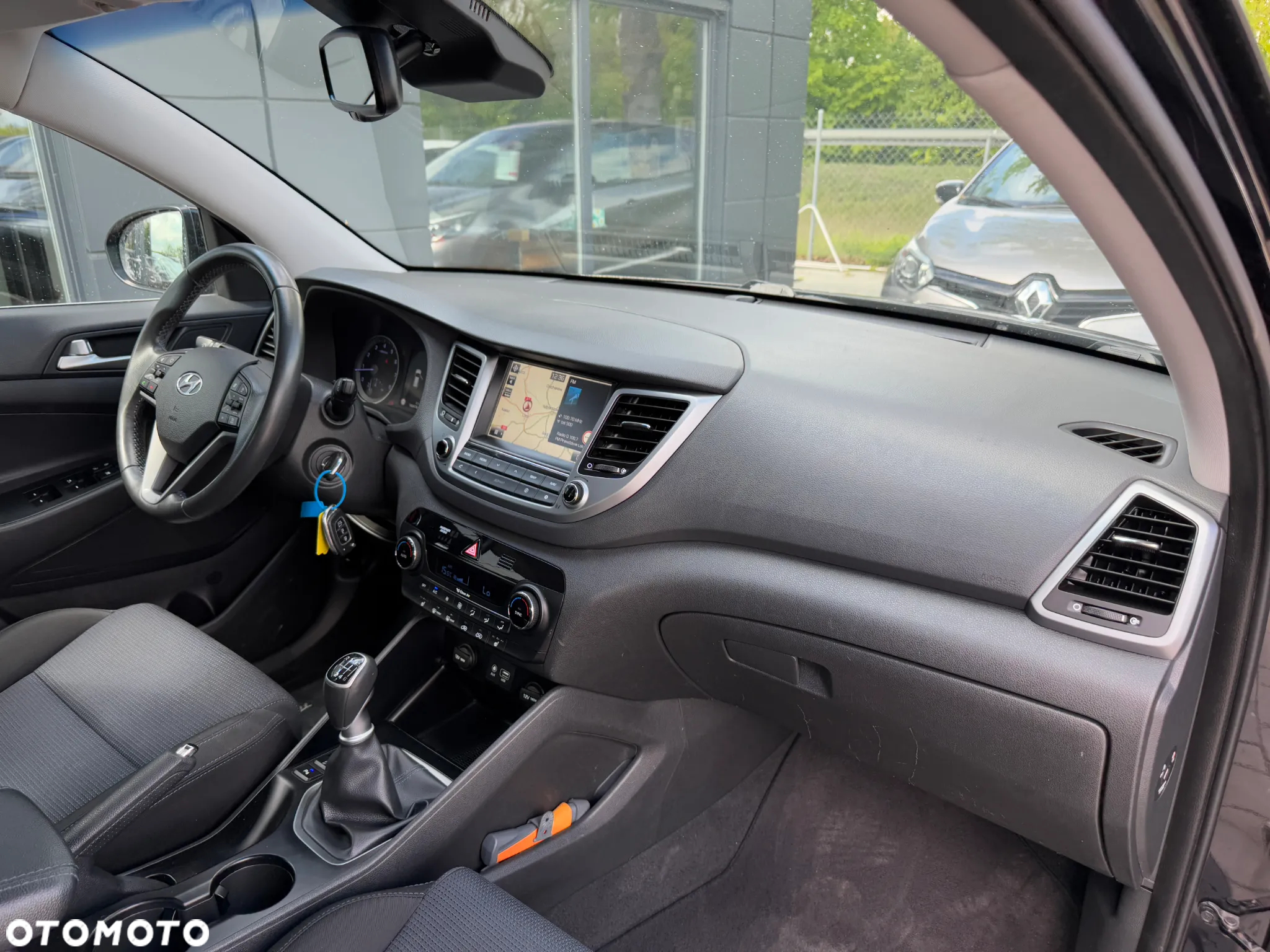 Hyundai Tucson 1.6 GDi 2WD Pure - 27