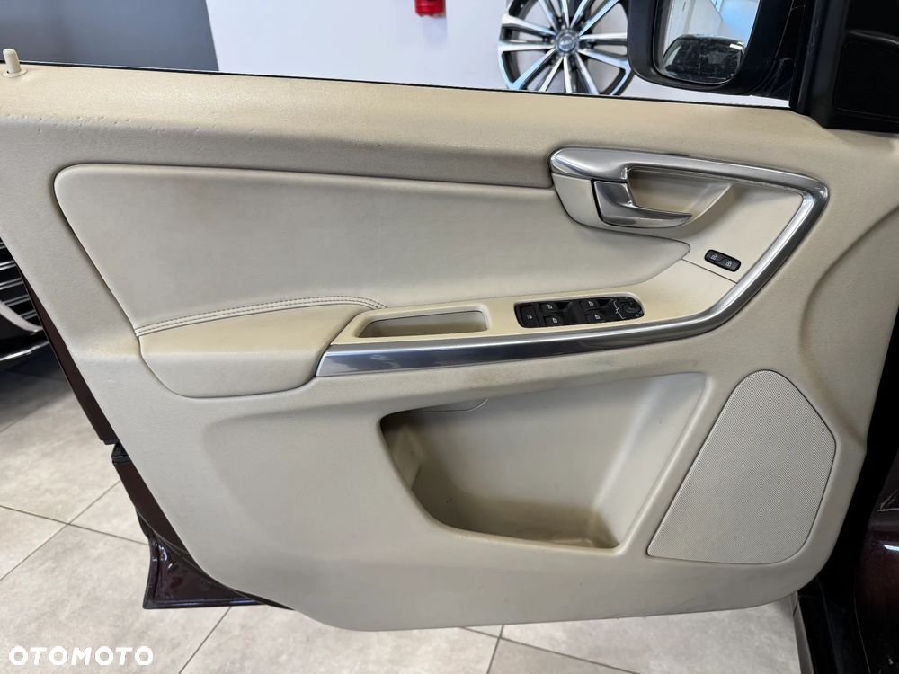 Volvo XC 60 D4 Drive-E Kinetic - 17