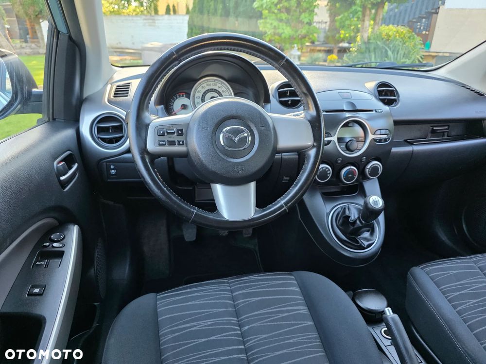 Mazda 2 1.3 Dynamic - 13