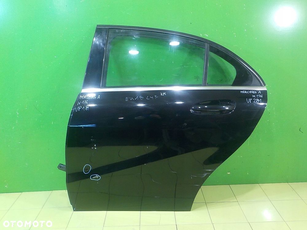 MERCEDES A W176 13r HB 5D drzwi lewe tyl kompletne - 1