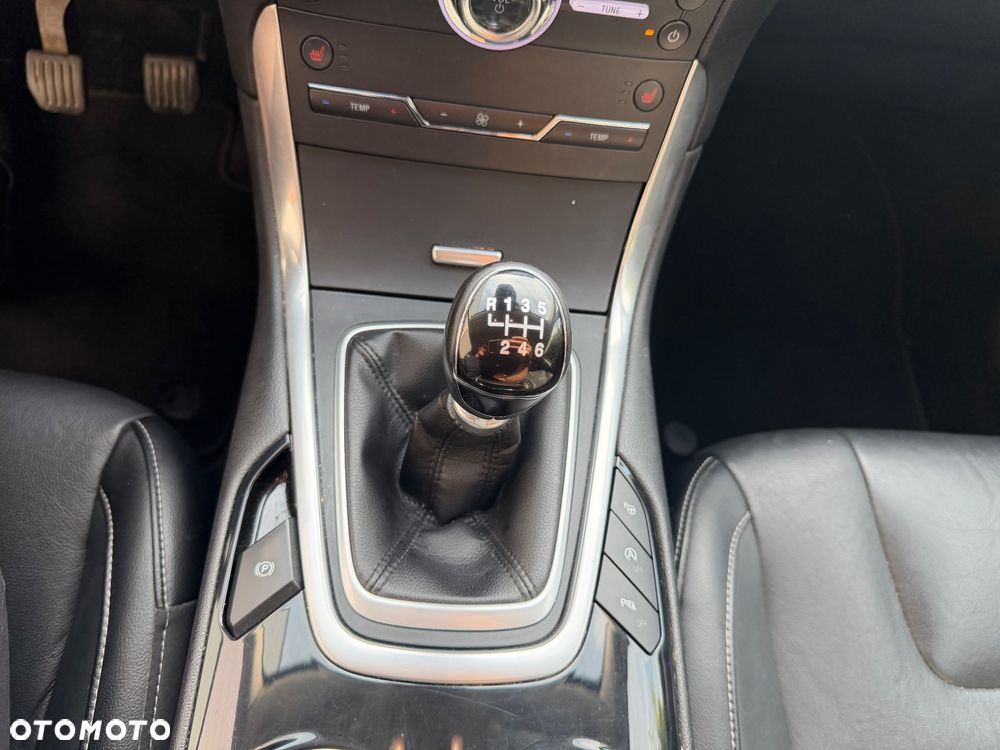 Ford S-Max 1.5 EcoBoost Titanium - 26