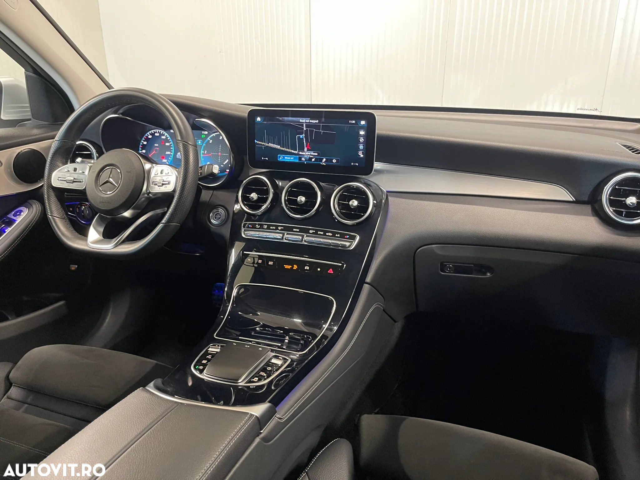 Mercedes-Benz GLC 300 d 4MATIC - 9