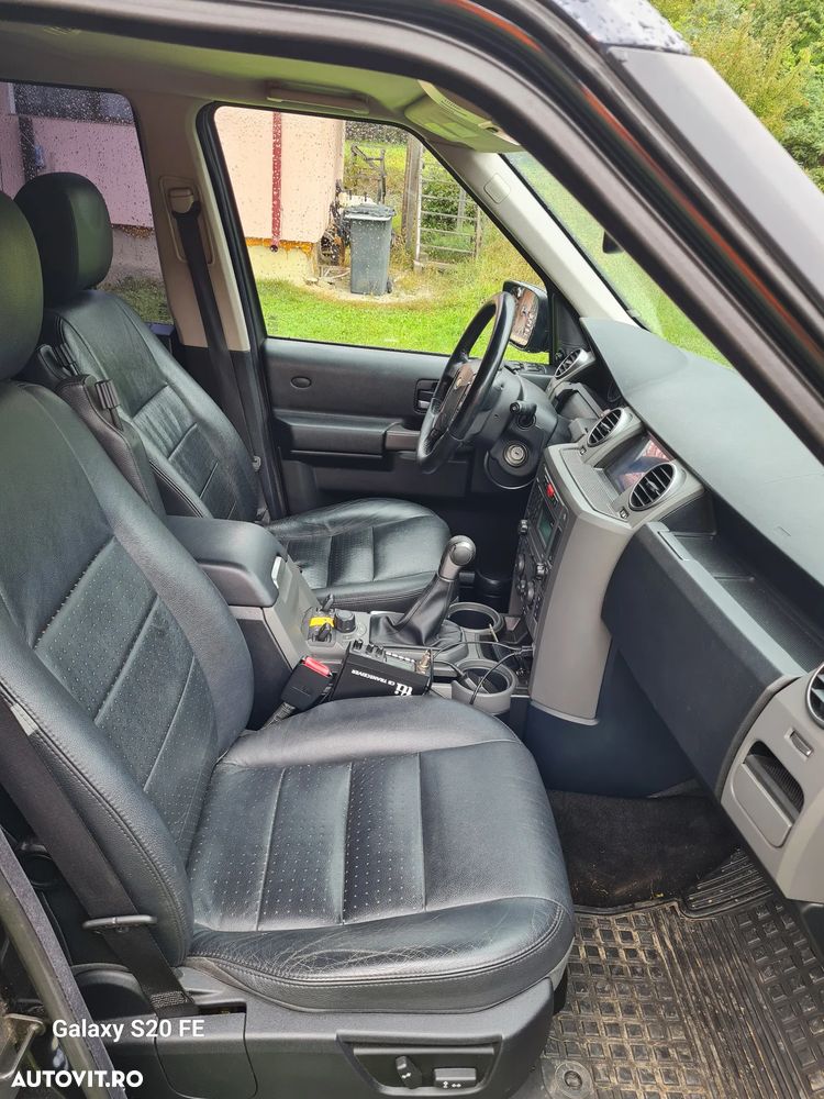 Land Rover Discovery TD 6 HSE - 7
