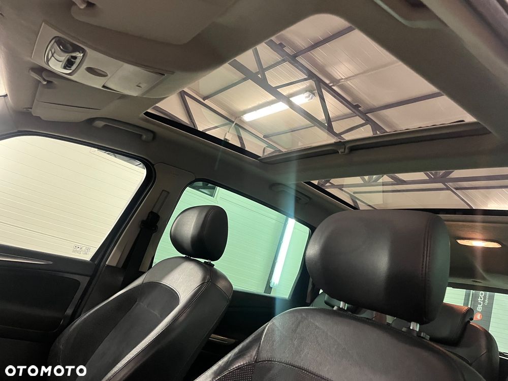 Ford S-Max - 10