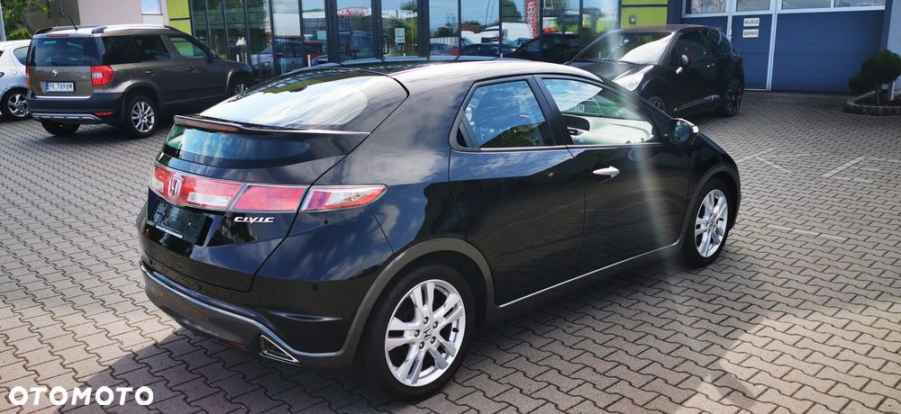 Honda Civic 1.8 Executive - 2