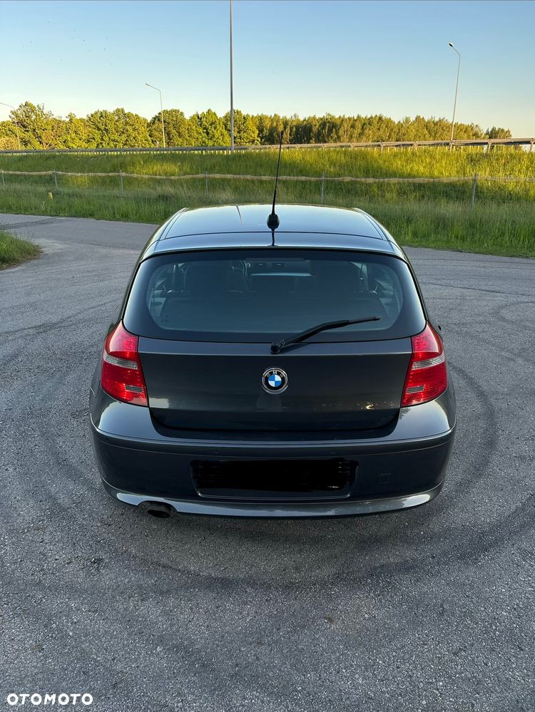BMW Seria 1 118i - 5