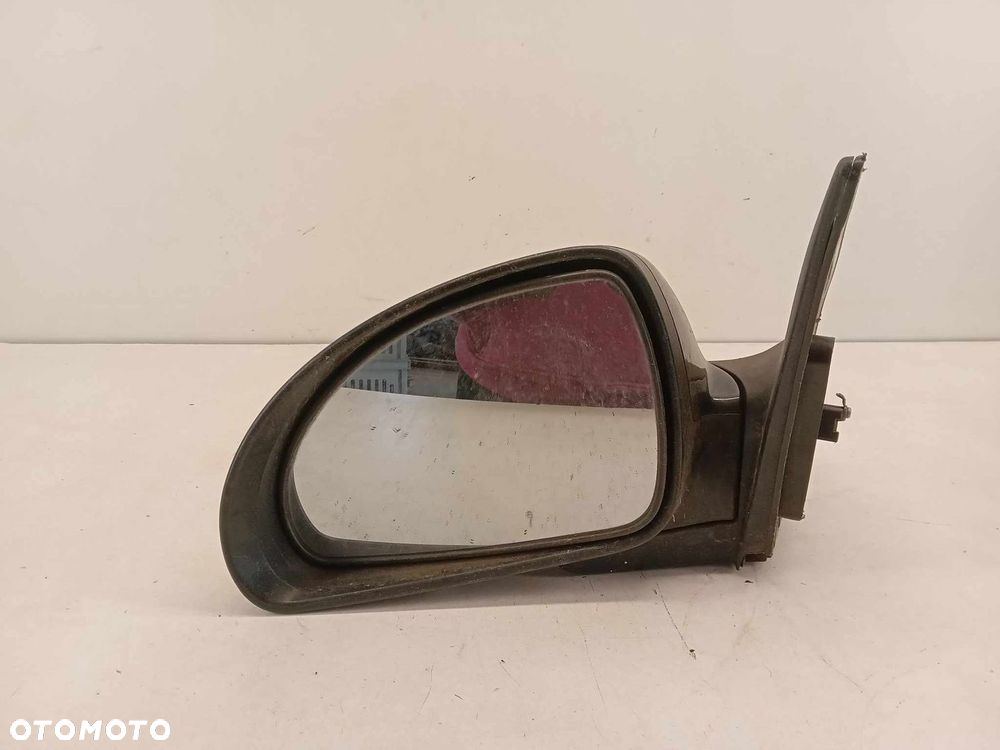 LUSTERKO LEWE PRZEDNIE KIA CEED 06-09 5 PIN - 2