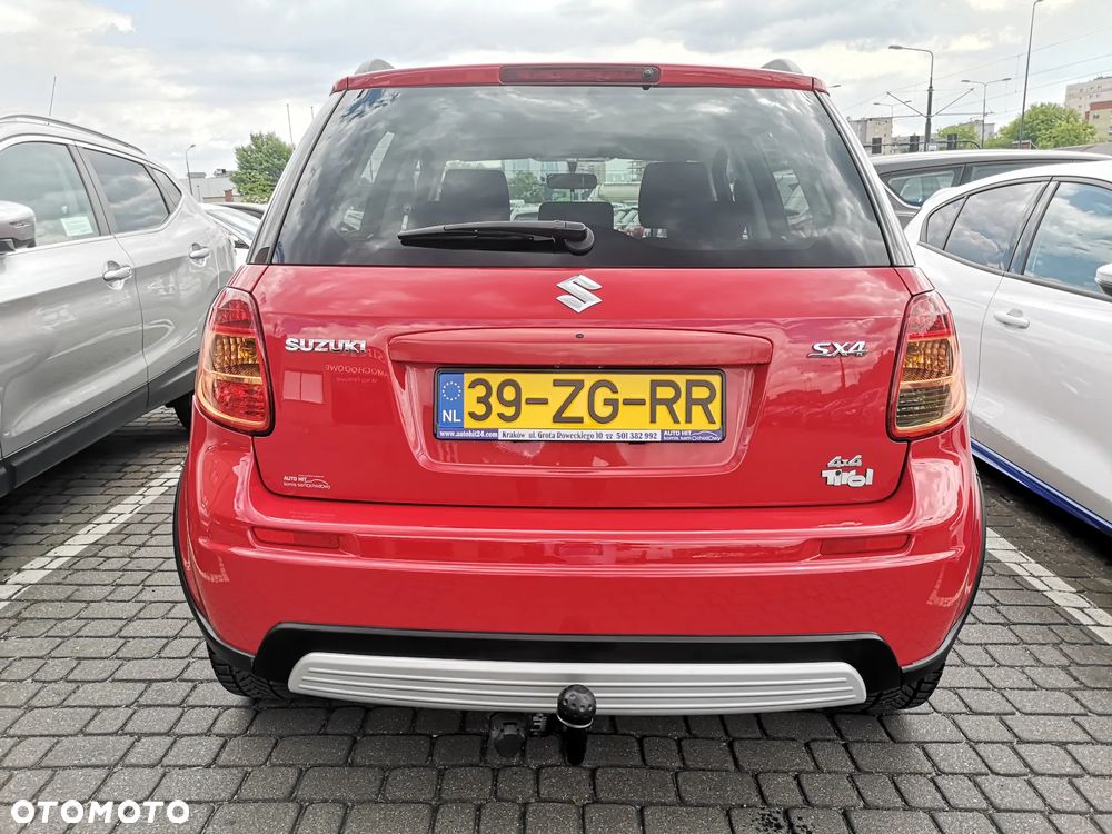 Suzuki SX4 1.6 VVT 4x4 Comfort - 4