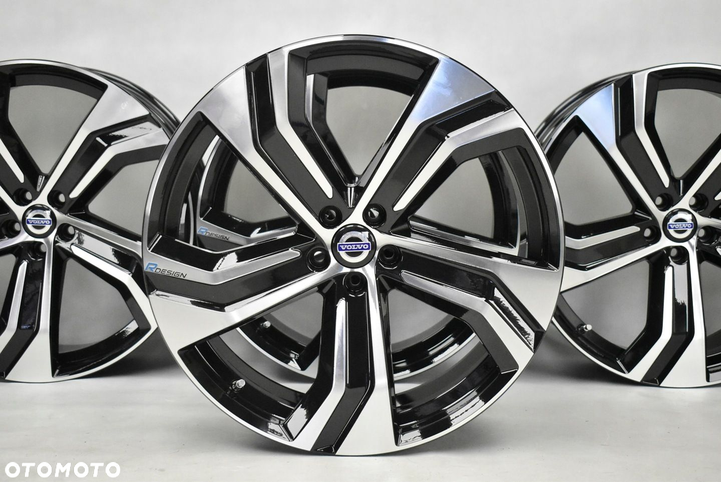 VOLVO XC90 R-DESIGN 9x22 ET38,5 5x108 32209412 - 5
