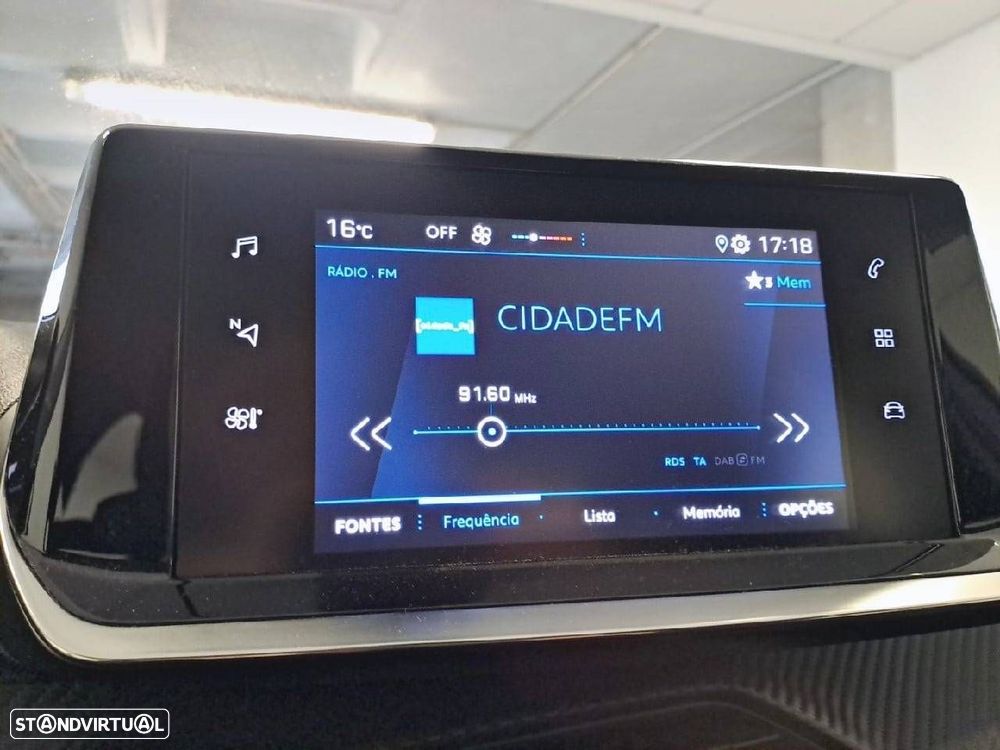 Peugeot 208 1.2 PureTech Active Pack - 18