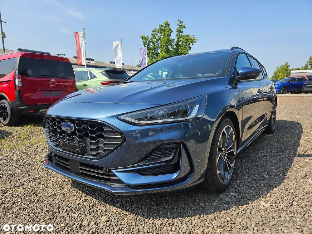 Ford Focus SW 1.0 EcoBoost mHEV ST-Line X - 2