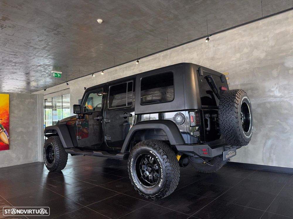 Jeep Wrangler - 6
