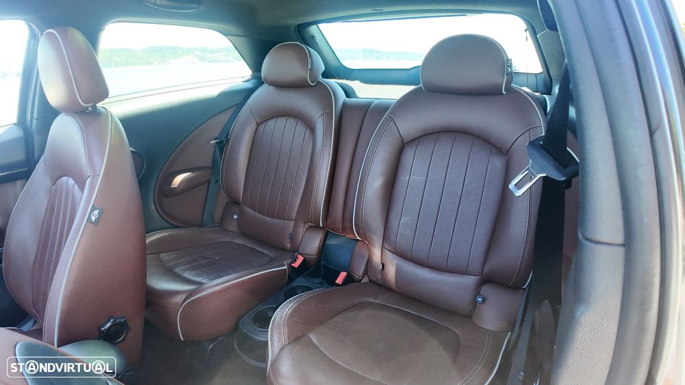 MINI Paceman Cooper D - 26