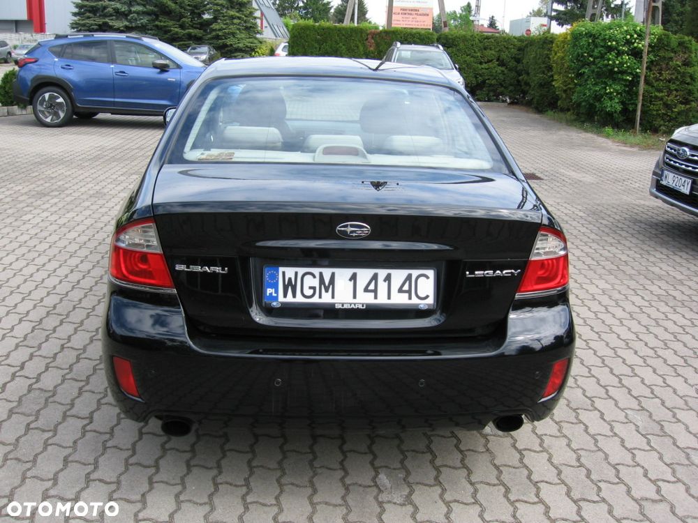 Subaru Legacy 2.0RC - 4