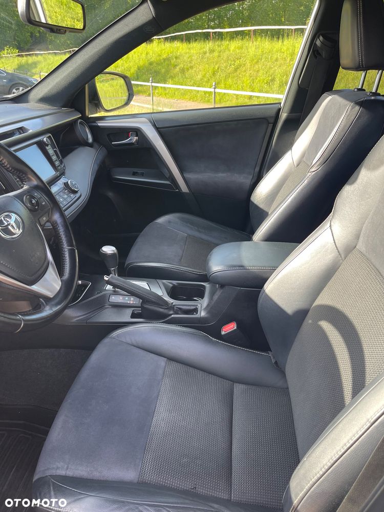 Toyota RAV4 2.0 Prestige 4x4 MS - 26