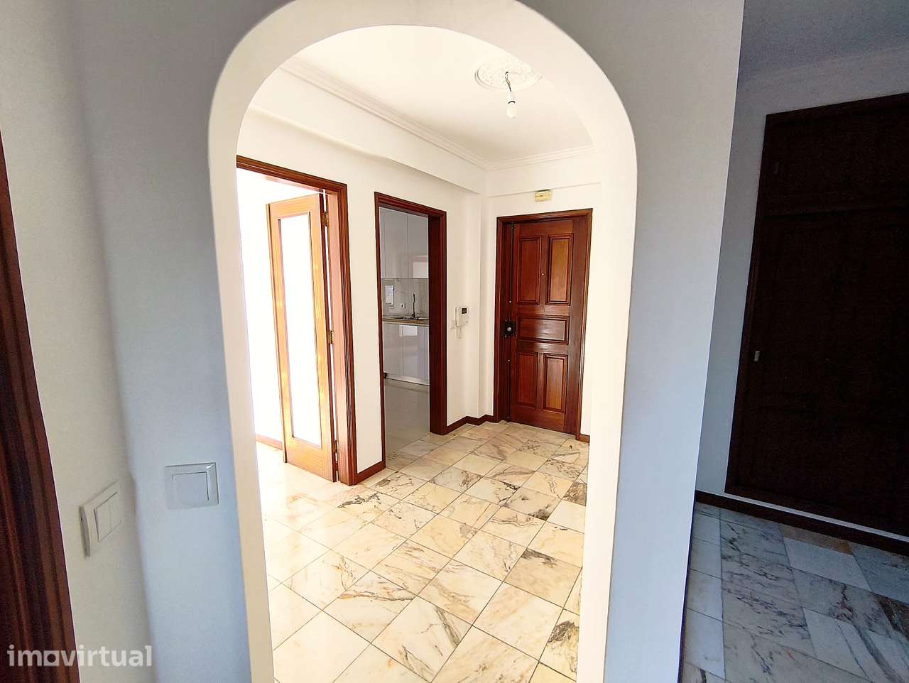Apartamento T3 centro de Albergaria-a-Velha - Grande imagem: 4/27