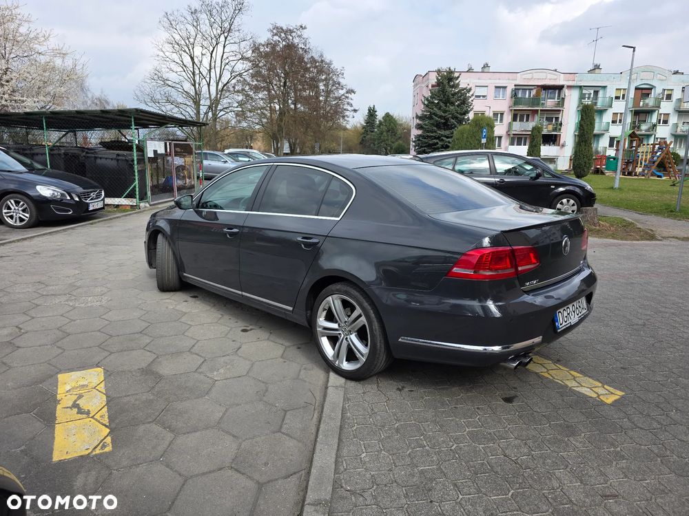 Volkswagen Passat 2.0 TDI 4Mot Comfortline - 2