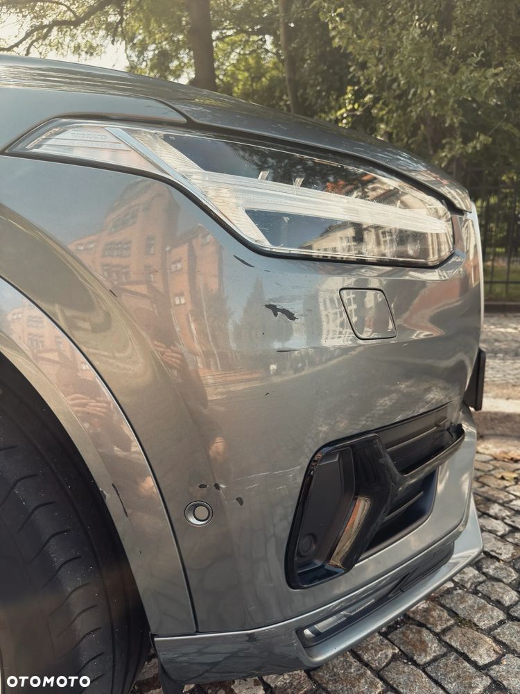 Volvo XC 90 D5 SCR AWD R-Design 7os - 24