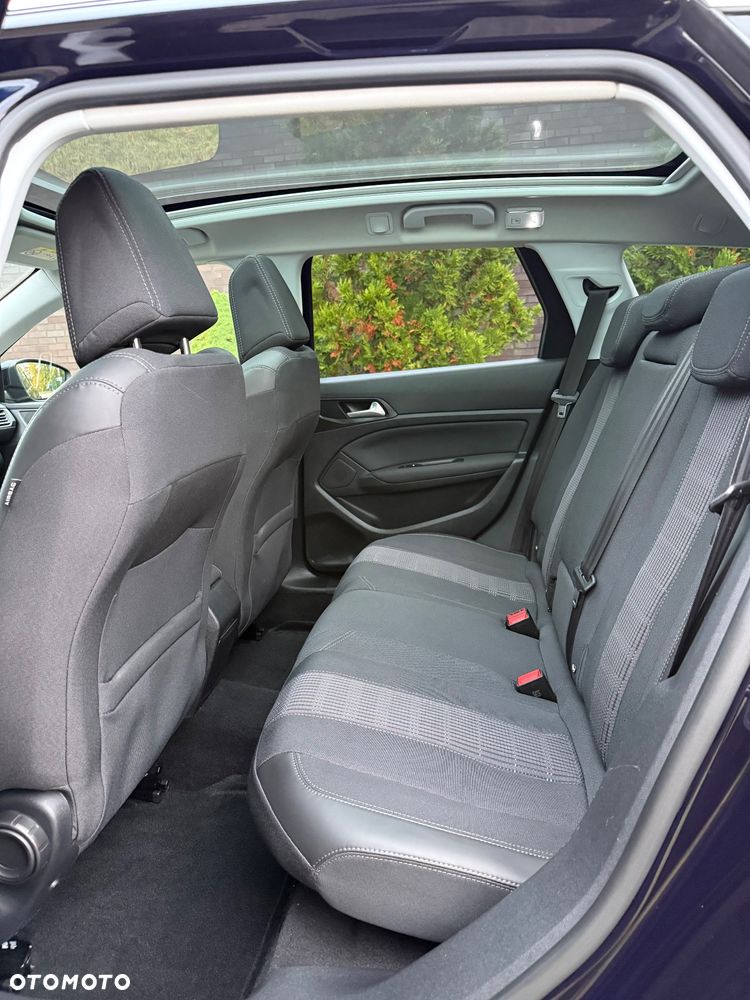 Peugeot 308 - 22