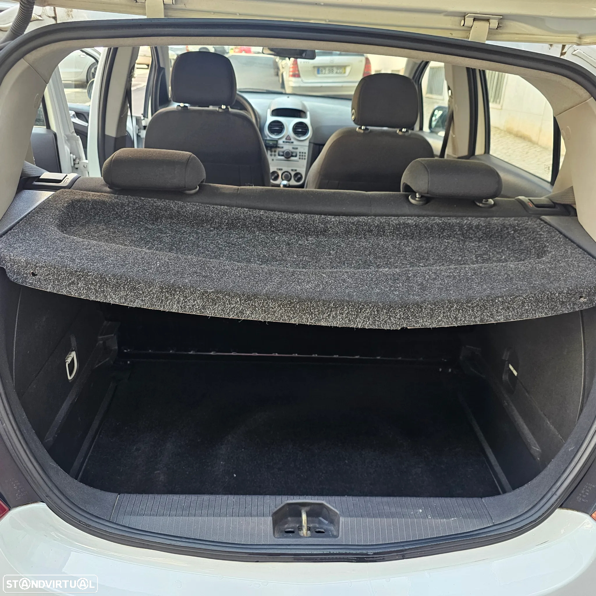 Opel Corsa 1.3 CDTi Cosmo - 19