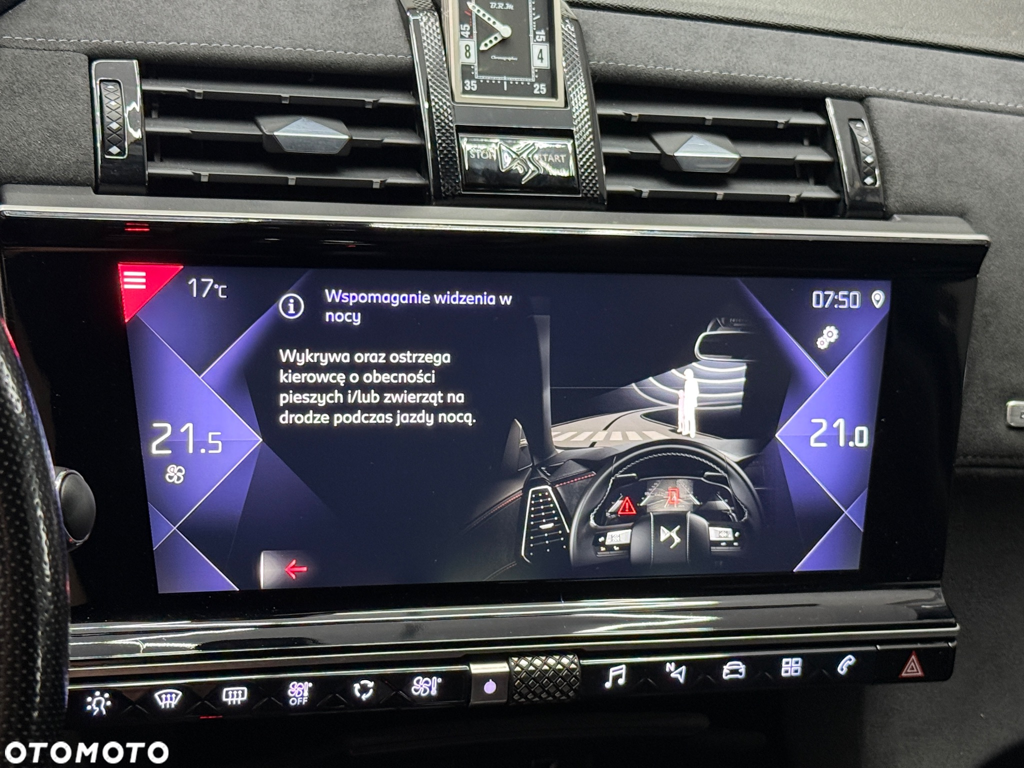 DS Automobiles DS 7 Crossback 2.0 BlueHDi Performance Line + - 33