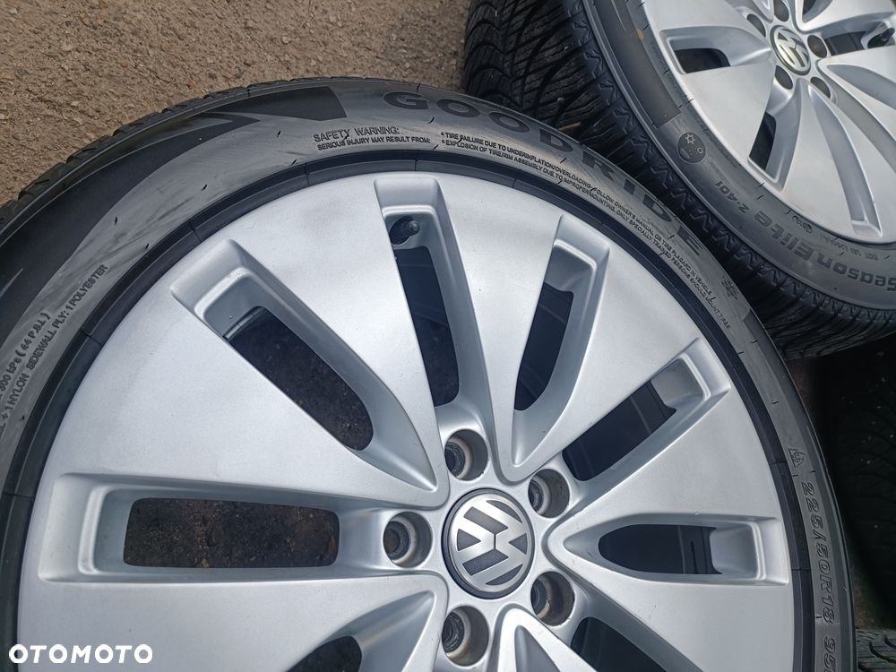 5x112 Alufelgi Felgi Aluminiowe 1K0 18 Koła całoroczne SKODA OCTAVIA II III 2 3 VRS SEAT LEON TOLEDO ALTEA VW PASSAT B5 B6 GOLF V VI VII 5 6 7 GTi Gtd TOURAN CADDY JETTA AUDI A4 B5 B6 A3 8P 8V Legnica ALU-RAD 225/50 - 7