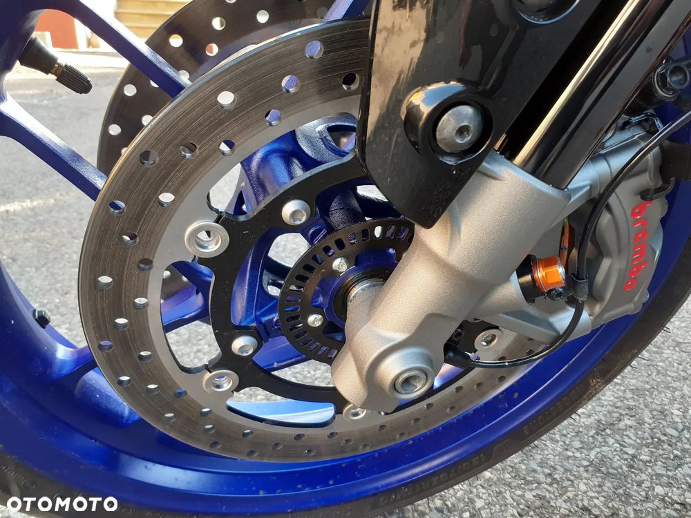 Yamaha MT - 24