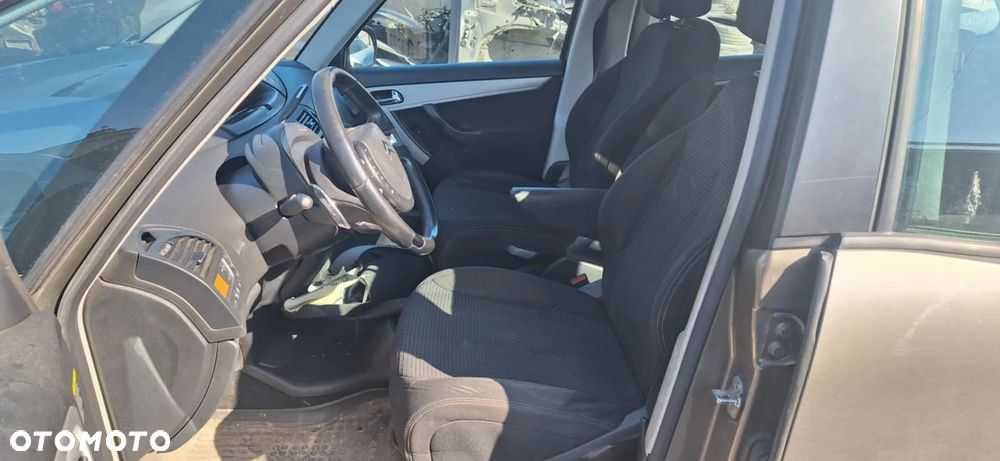 CITROEN C4 Picasso 1,6 THP 150KM silnik - 7