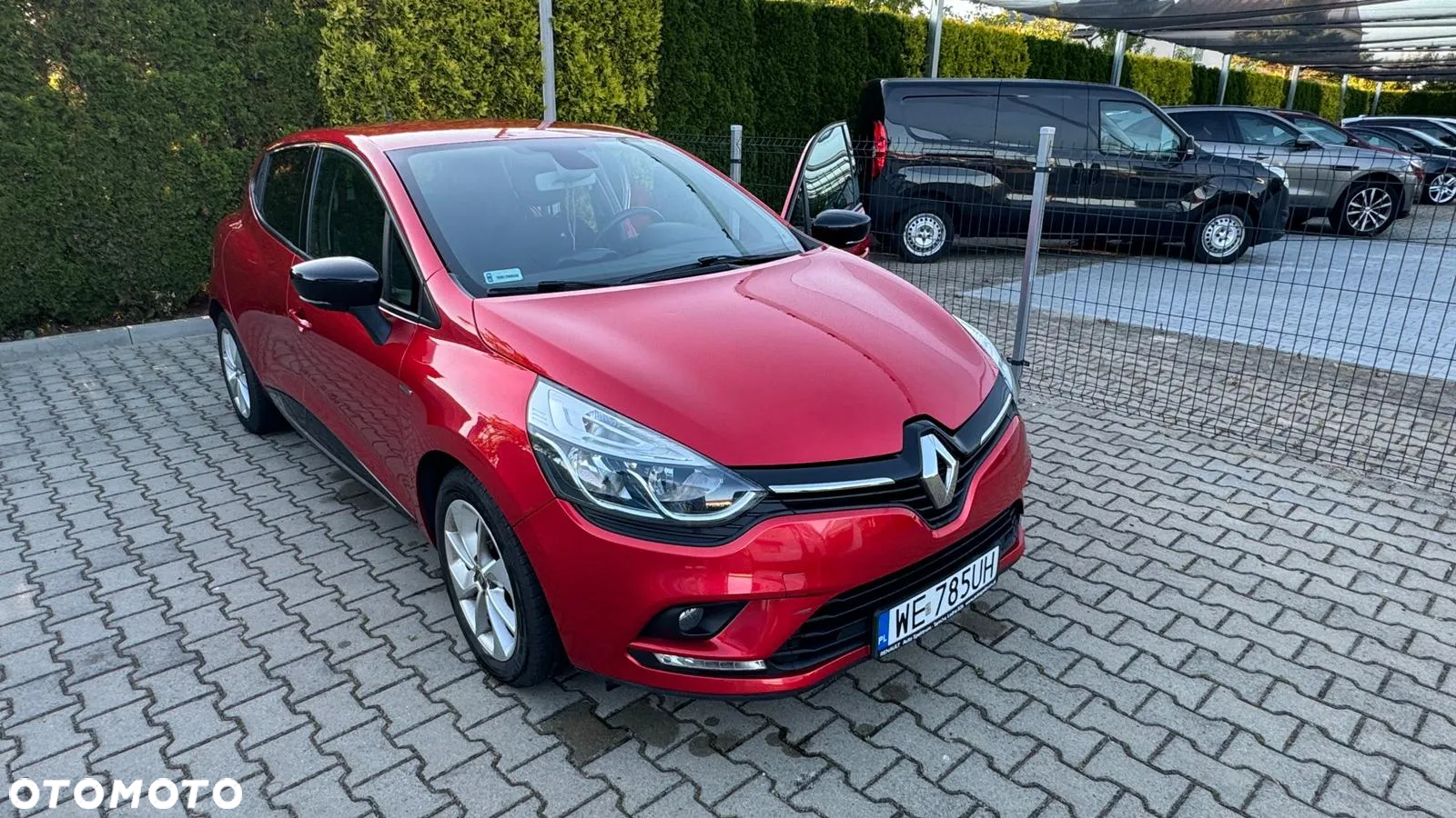 Renault Clio 1.2 16V Limited - 18
