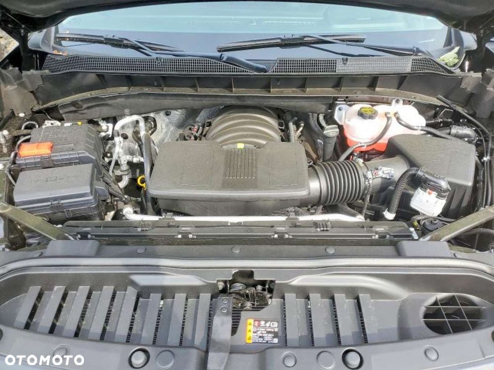 Chevrolet Silverado - 7