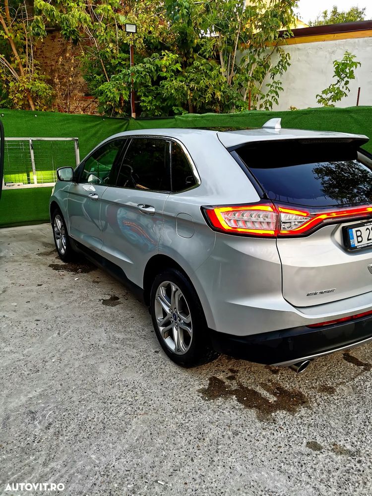 Ford Edge 2.0 TDCi Powershift Sport - 11