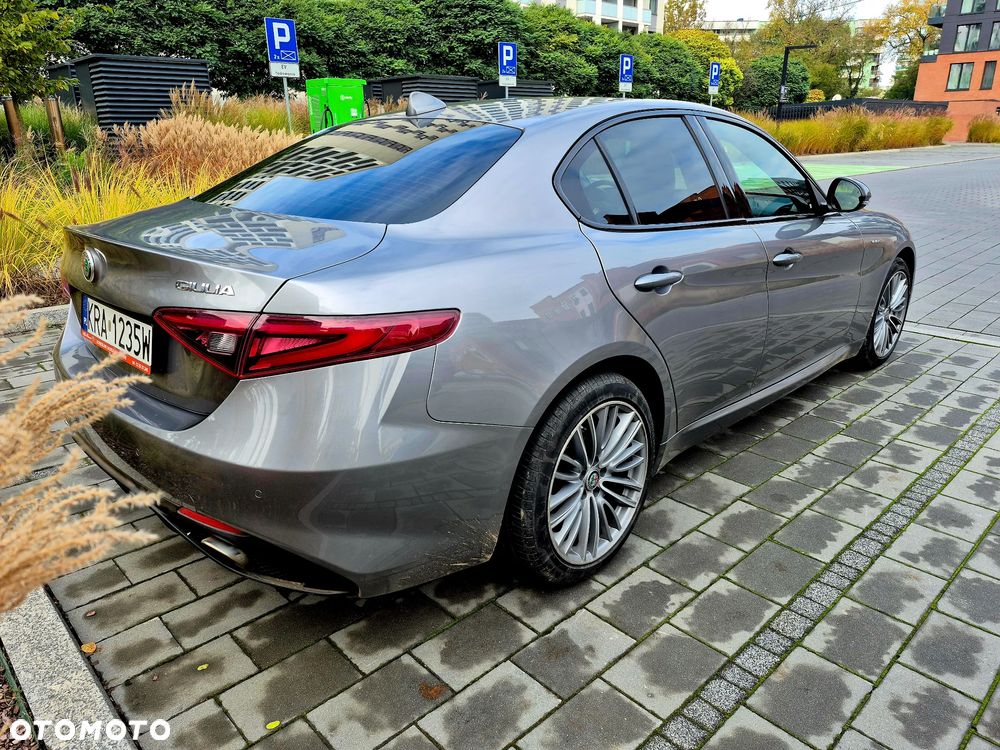 Alfa Romeo Giulia 2.0 Turbo Veloce Q4 - 5