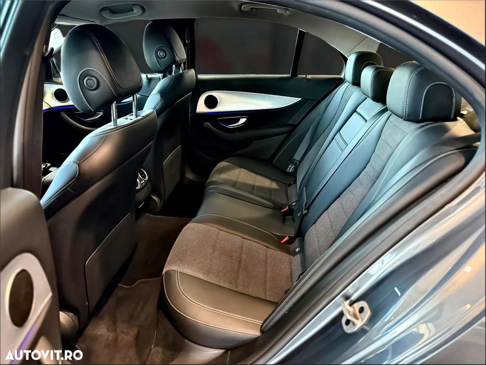 Mercedes-Benz E 220 d 4MATIC 9G-TRONIC AMG Line - 13