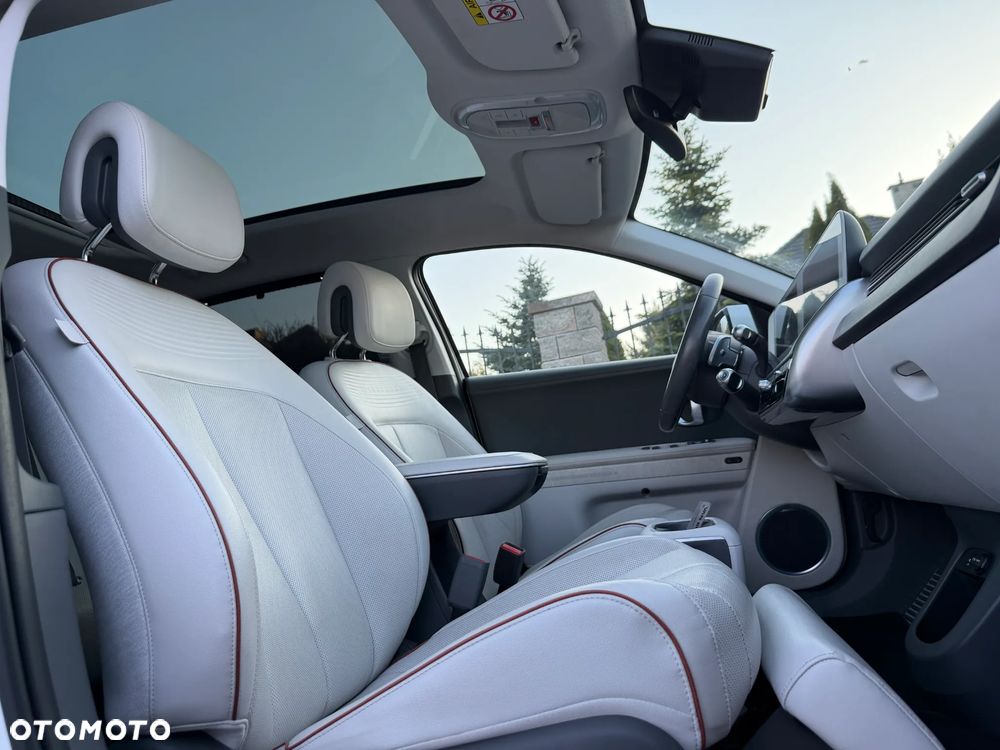 Hyundai IONIQ 5 - 1