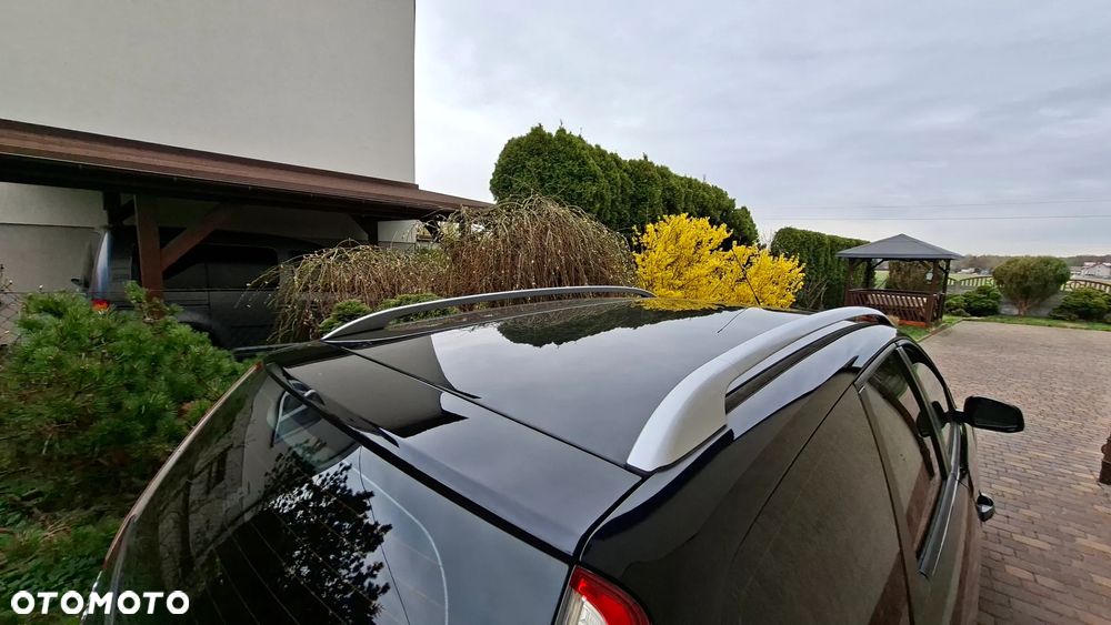 Ford Focus 2.0 16V Titanium - 14