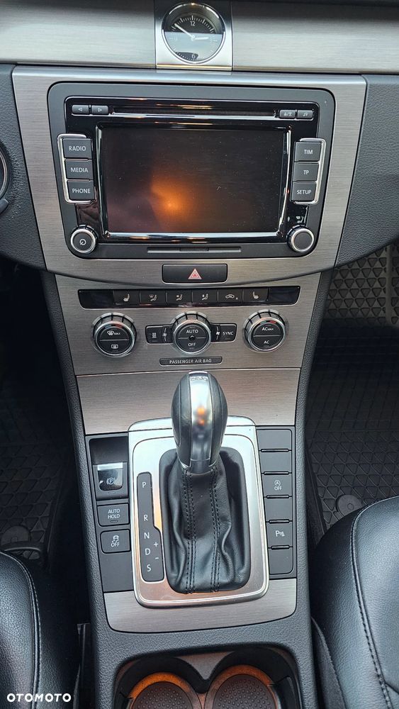 Volkswagen Passat Variant - 16