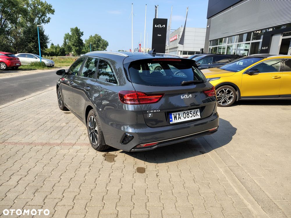 Kia Ceed 1.5 T-GDI M DCT - 4