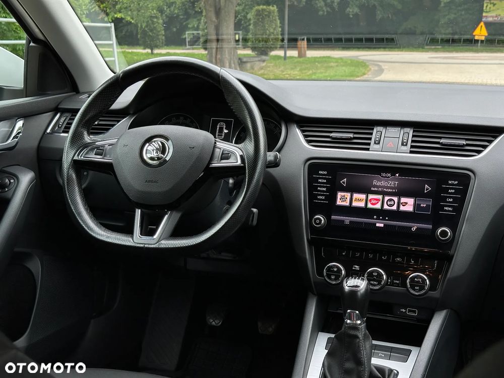 Skoda Octavia 2.0 TDI Premium Edition - 8