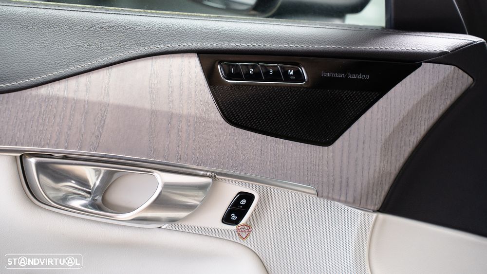 Volvo XC 90 T8 AWD Recharge Geartronic Inscription - 16