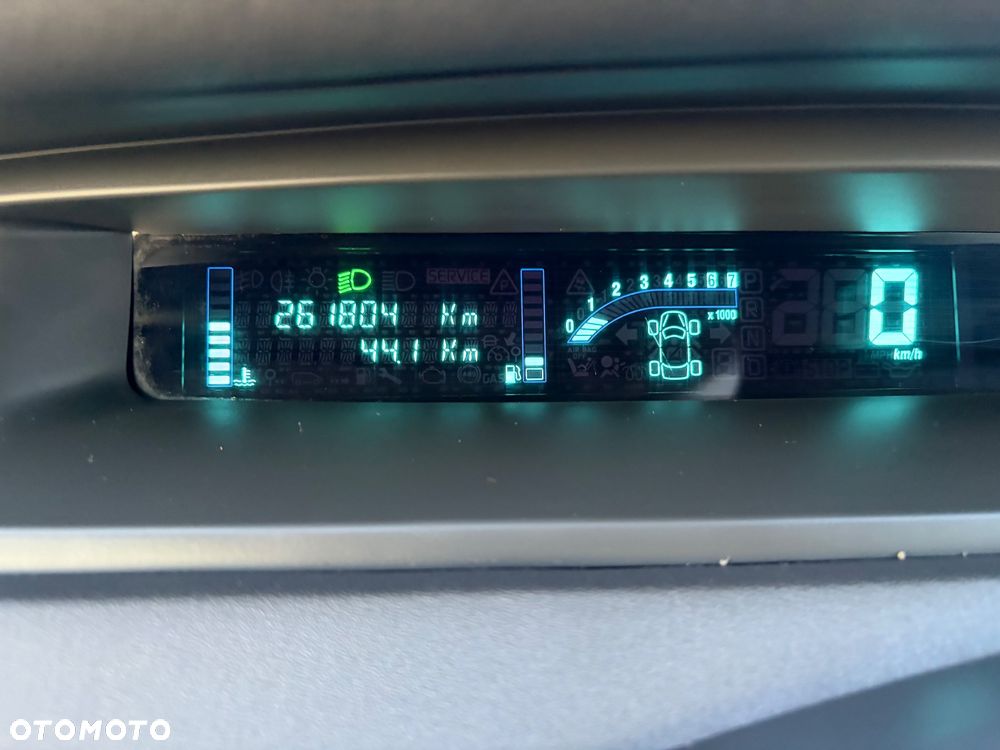 Renault Scenic 1.6 16V 110 LIMITED - 23