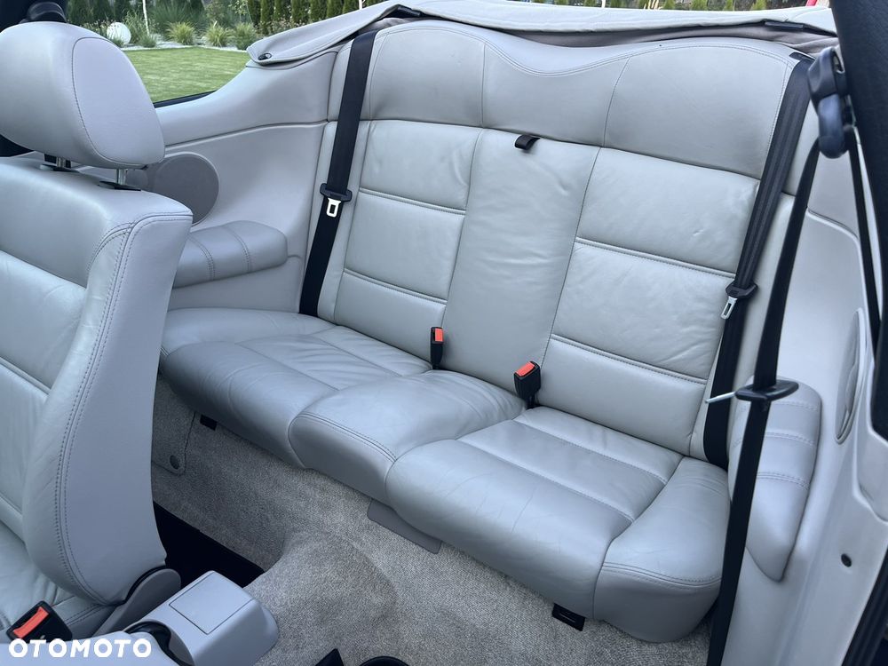 Volkswagen Golf 1.8 / 1.8 C - 22