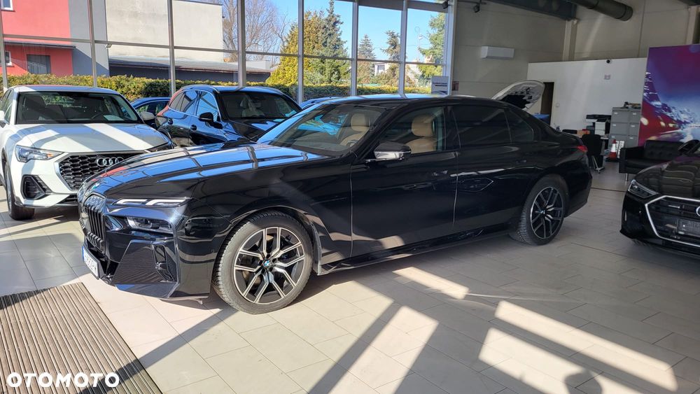 BMW Seria 7 - 1