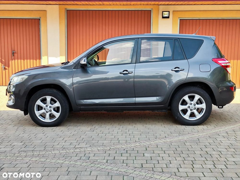 Toyota RAV4 2.0 4x2 Travel - 9