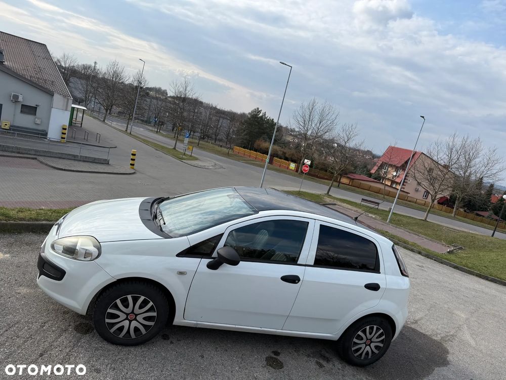 Nissan Micra 1.2 I-WAY - 4