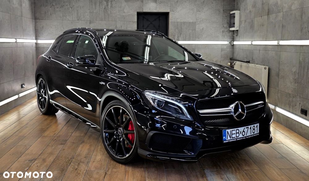Mercedes-Benz GLA AMG 45 4-Matic - 36