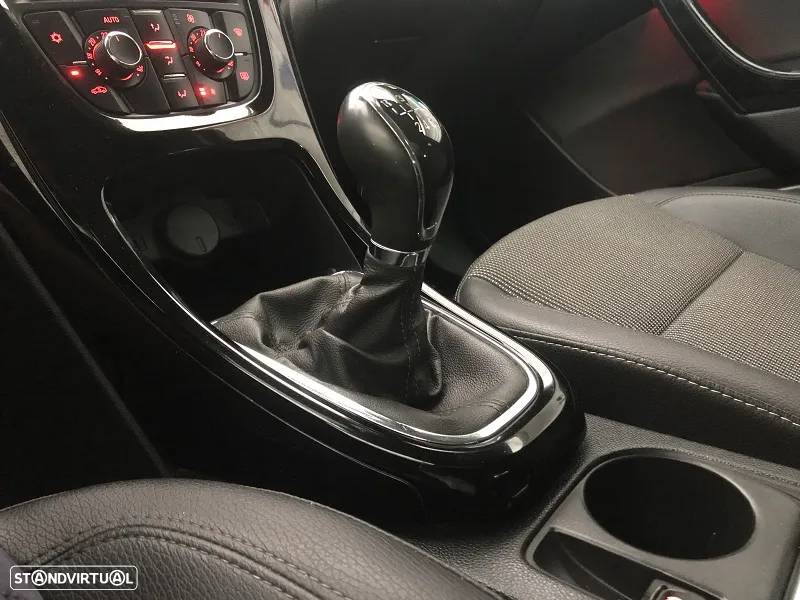 Opel Astra Sports Tourer 1.4 T Excite GPL J16 - 16