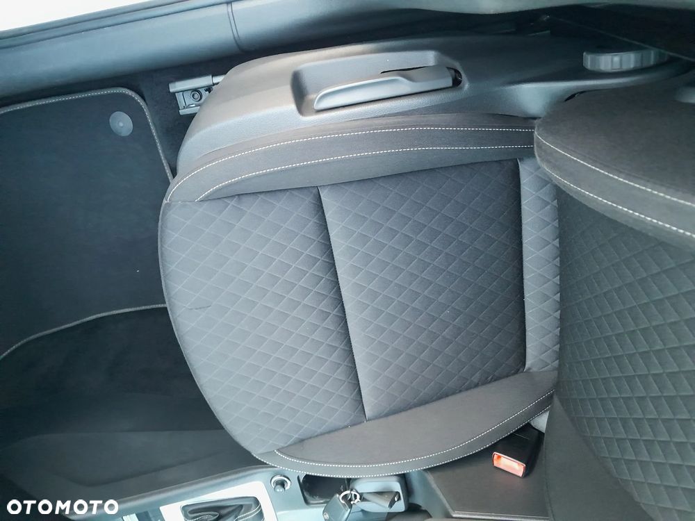 Skoda Octavia 2.0 TDI DSG Premium Edition - 26