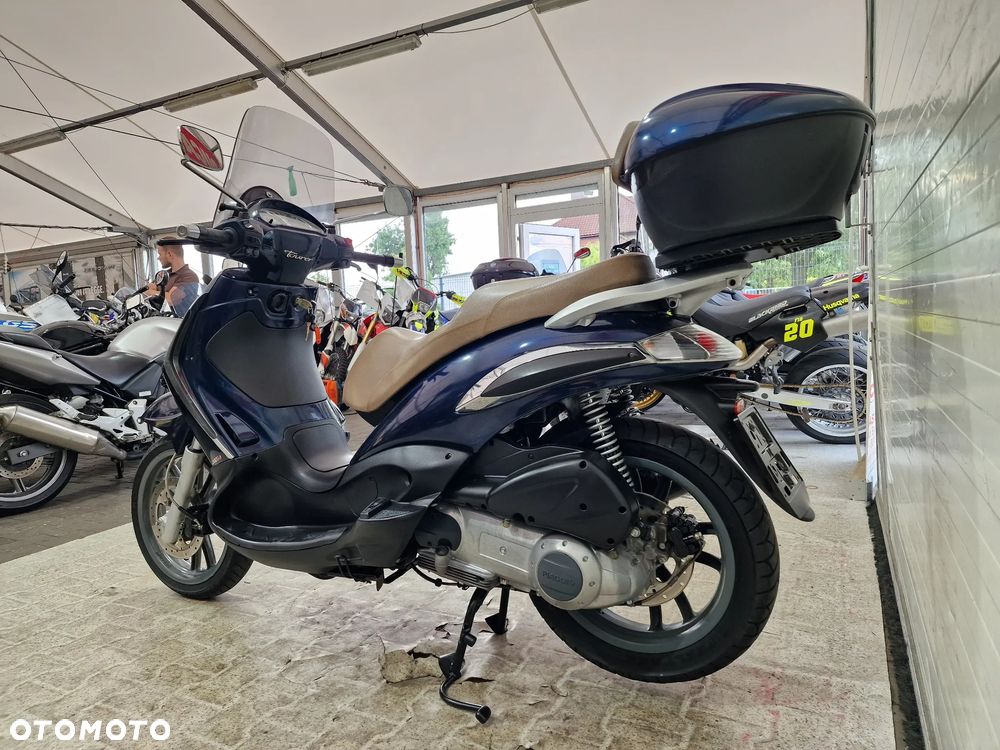 Piaggio Beverly - 21